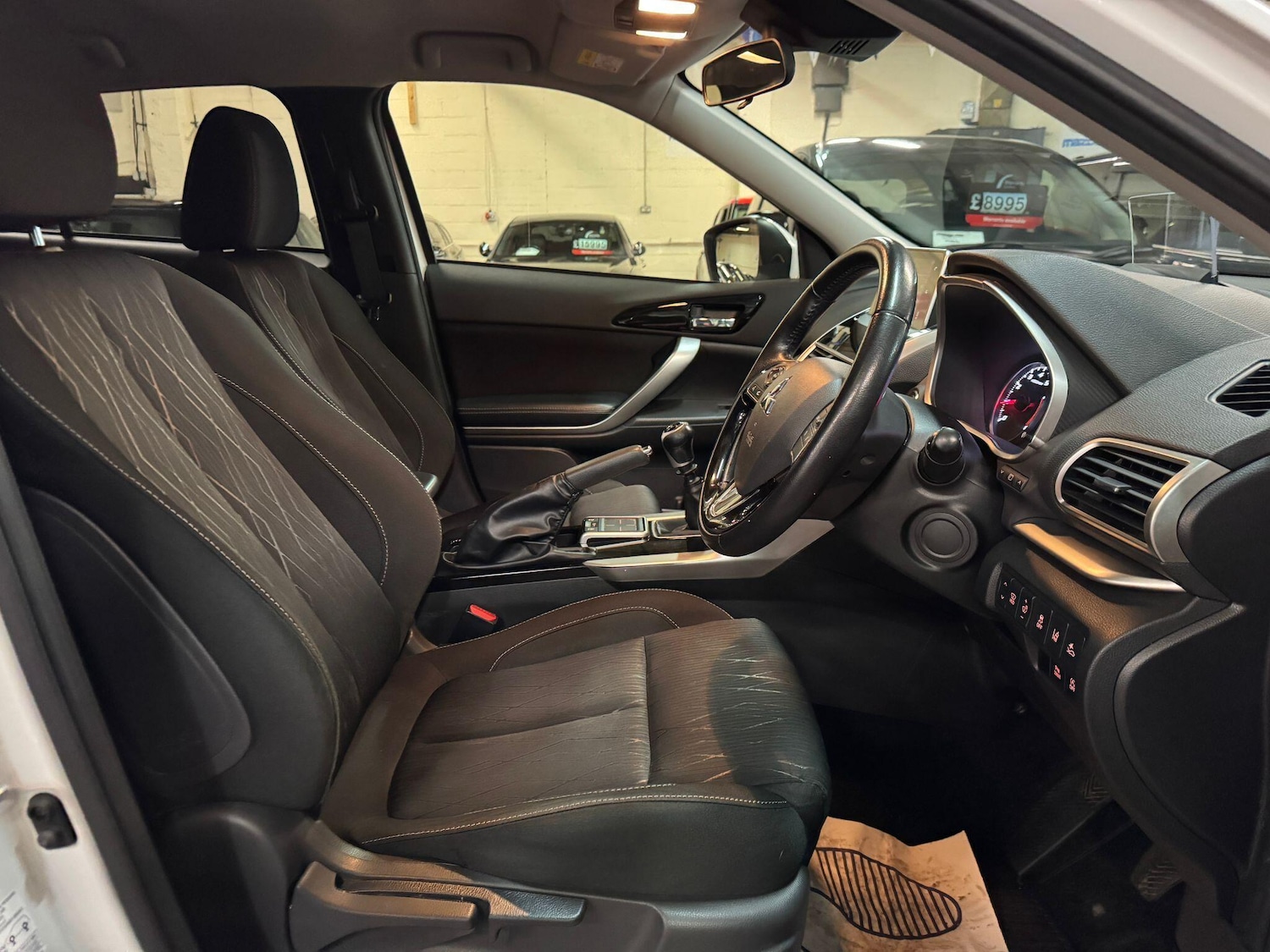 Used Mitsubishi Eclipse Cross 2018 for sale - 77331888: Photo 11