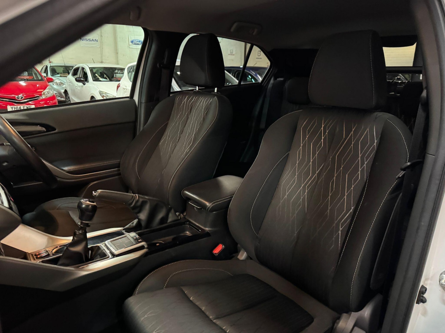 Used Mitsubishi Eclipse Cross 2018 for sale - 77331888: Photo 16