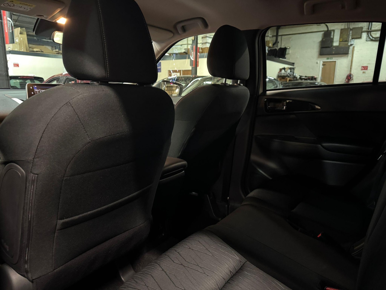 Used Mitsubishi Eclipse Cross 2018 for sale - 77331888: Photo 22