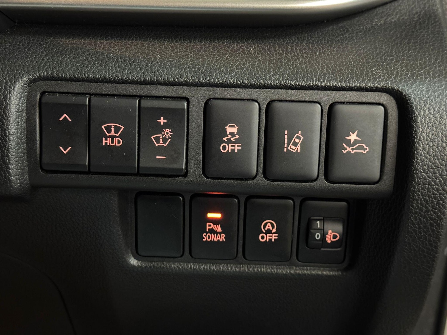 Used Mitsubishi Eclipse Cross 2018 for sale - 77331888: Photo 29