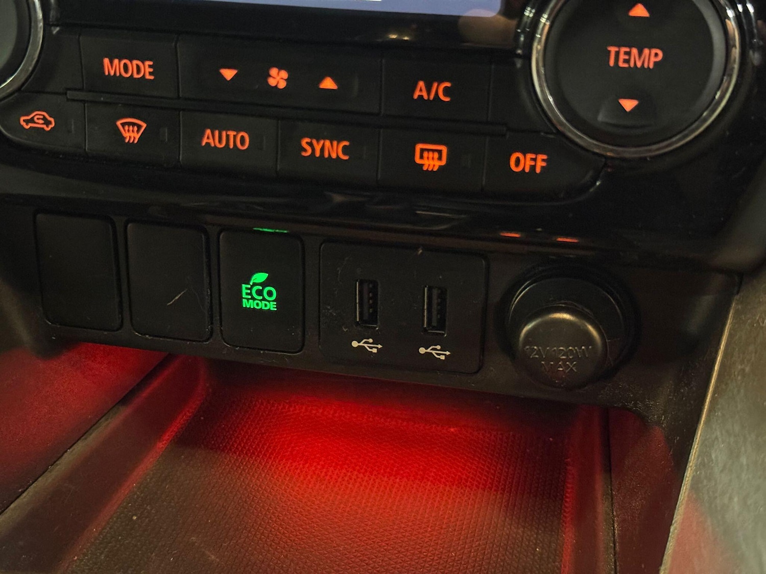 Used Mitsubishi Eclipse Cross 2018 for sale - 77331888: Photo 36