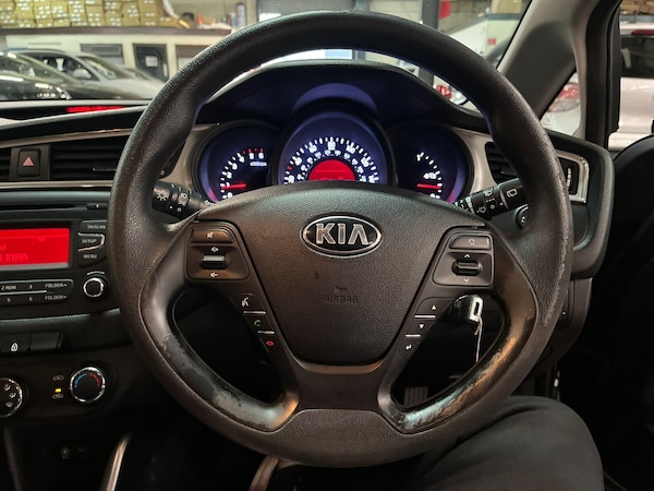 Used Kia Ceed 2016 for sale - 76228028: Photo 27