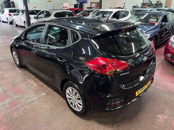 Used Kia Ceed 2016 for sale - 76228028: Photo 9