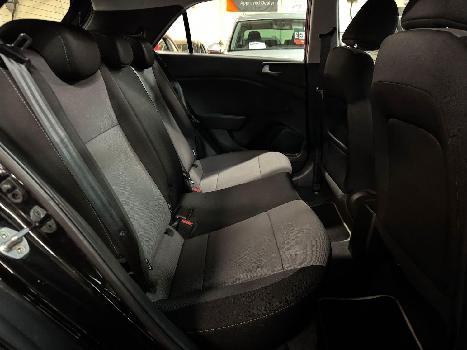 Used Hyundai i20 2017 for sale - 76138046: Photo 16