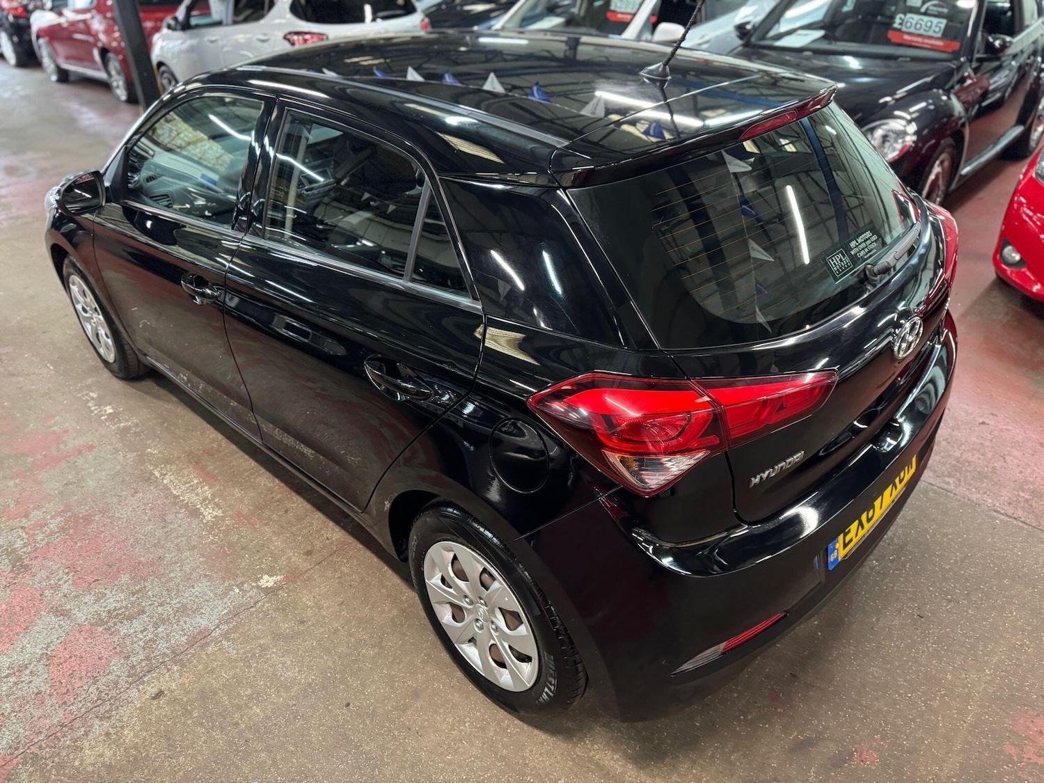 Used Hyundai i20 2017 for sale - 76138046: Photo 8