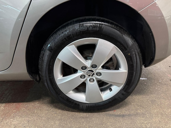 Used Skoda Fabia 2015 for sale - 76109374: Photo 10