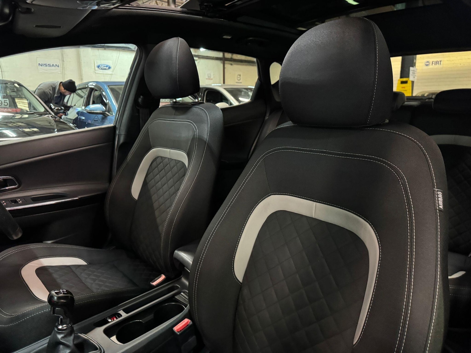 Used Kia Ceed 2017 for sale - 76549619: Photo 17