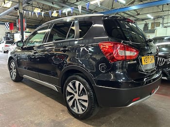 Used Suzuki SX4 S-Cross 2017 for sale - 79727117: Photo