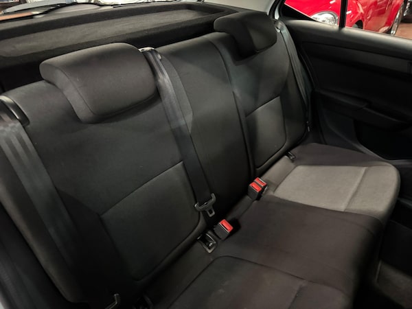 Used Skoda Fabia 2015 for sale - 76123076: Photo 17