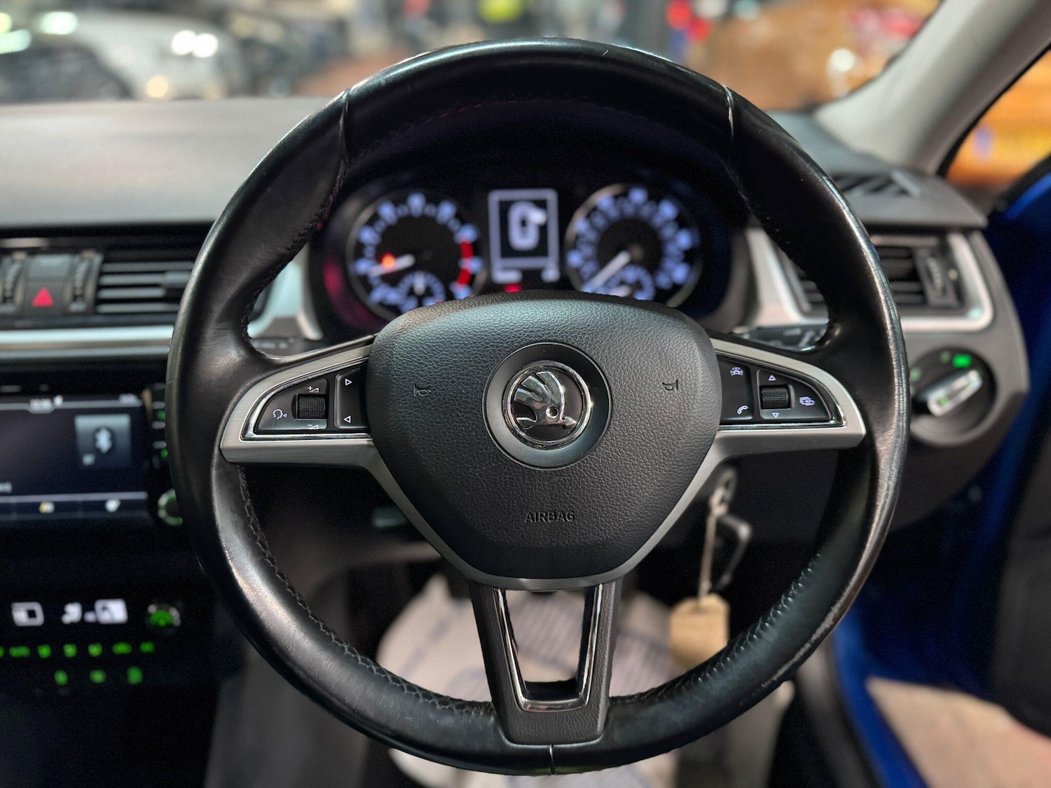 Used Skoda Rapid Spaceback 2015 for sale - 76935878: Photo 24