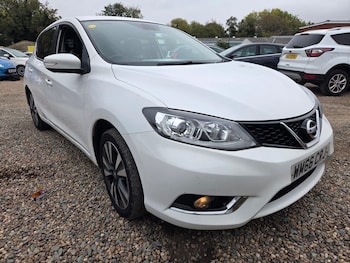 Nissan - Pulsar