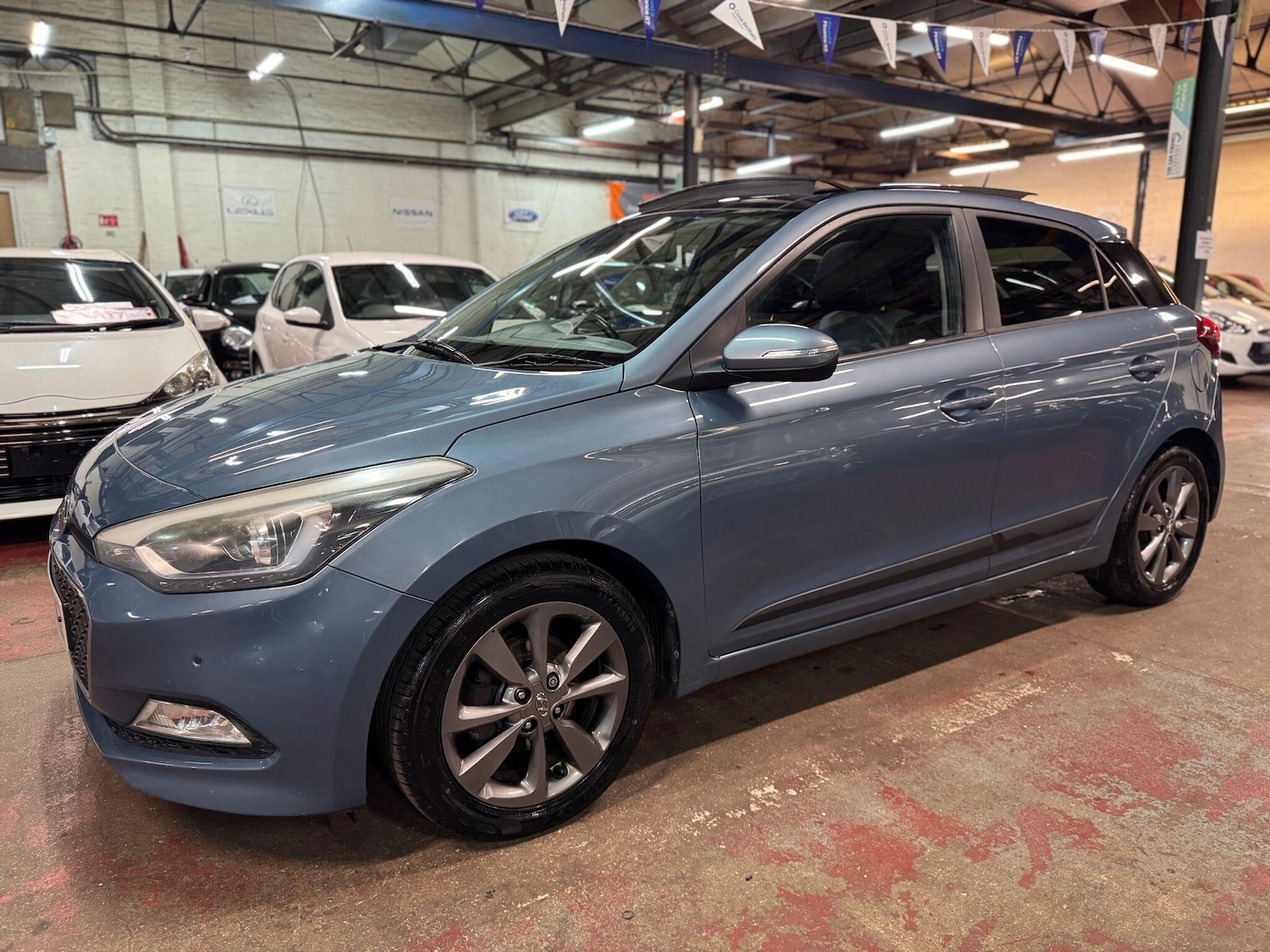 Used Hyundai i20 2015 for sale - 76484613: Photo 3