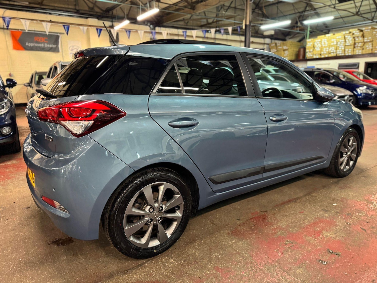 Used Hyundai i20 2015 for sale - 76484613: Photo 6