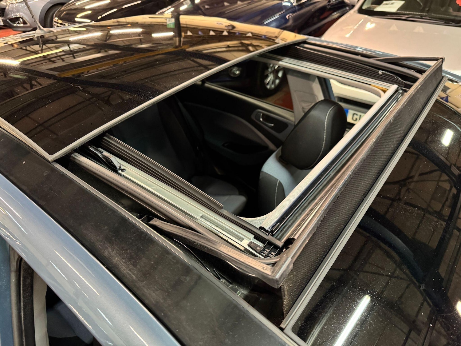 Used Hyundai i20 2015 for sale - 76484613: Photo 9