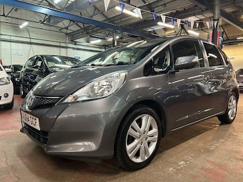 Used Honda Jazz 2014 for sale - 76936303: Photo
