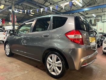 Used Honda Jazz 2014 for sale - 76936303: Photo