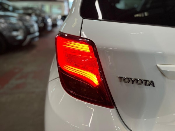 Used Toyota Yaris 2015 for sale - 76238785: Photo 10