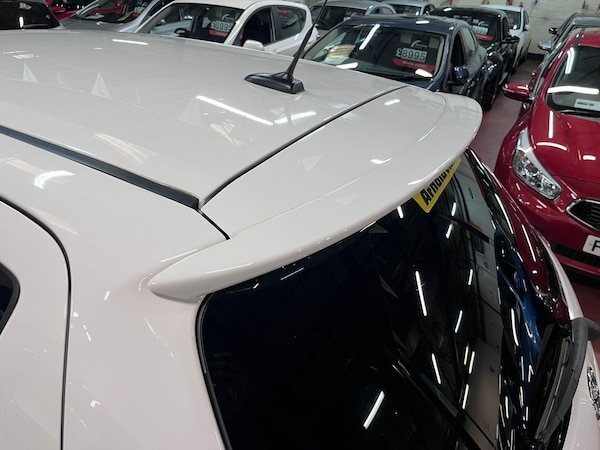 Used Toyota Yaris 2015 for sale - 76238785: Photo 11