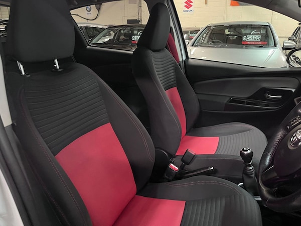 Used Toyota Yaris 2015 for sale - 76238785: Photo 16