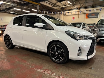 Toyota - Yaris