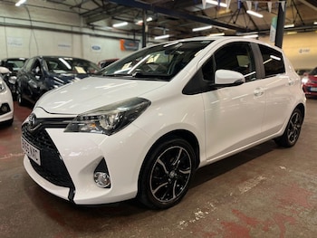 Used Toyota Yaris 2015 for sale - 76238785: Photo 3