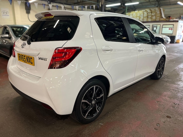 Used Toyota Yaris 2015 for sale - 76238785: Photo 6