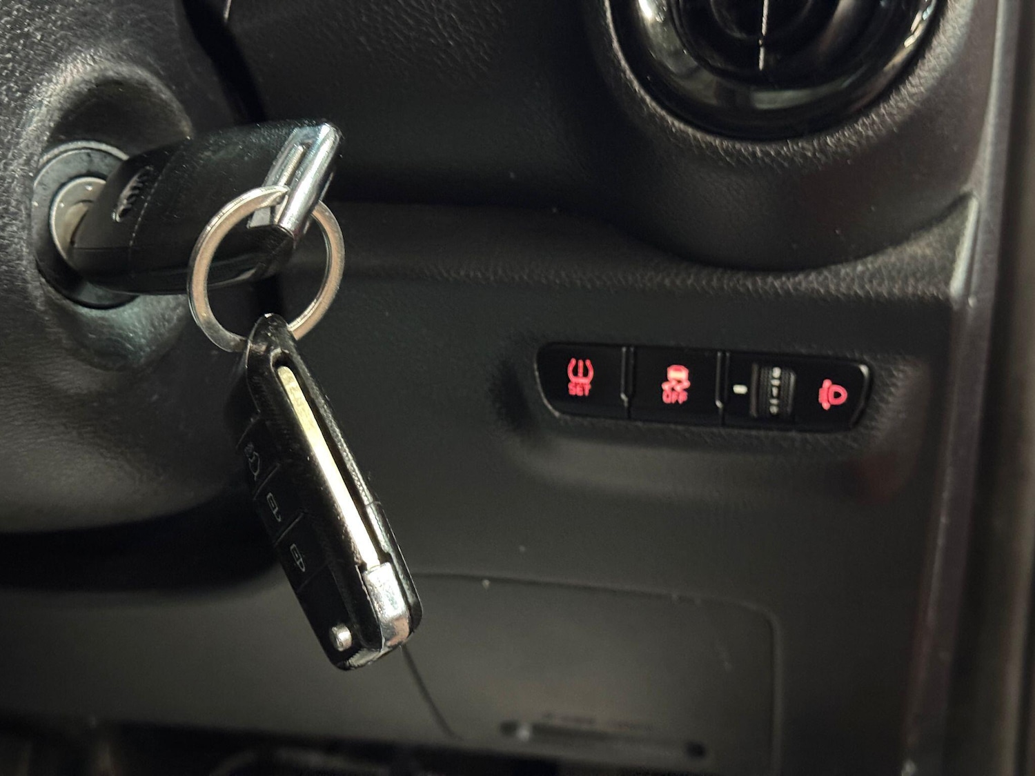 Used Kia Picanto 2018 for sale - 76994113: Photo 31