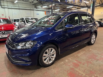Used Volkswagen Golf SV 2018 for sale - 76781425: Photo