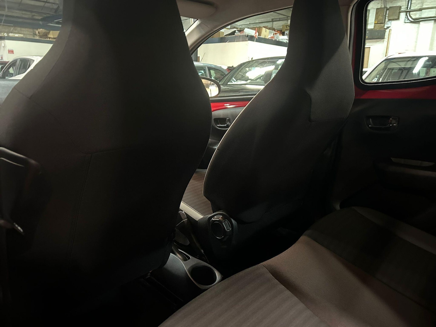 Used Toyota AYGO 2018 for sale - 76752768: Photo 18