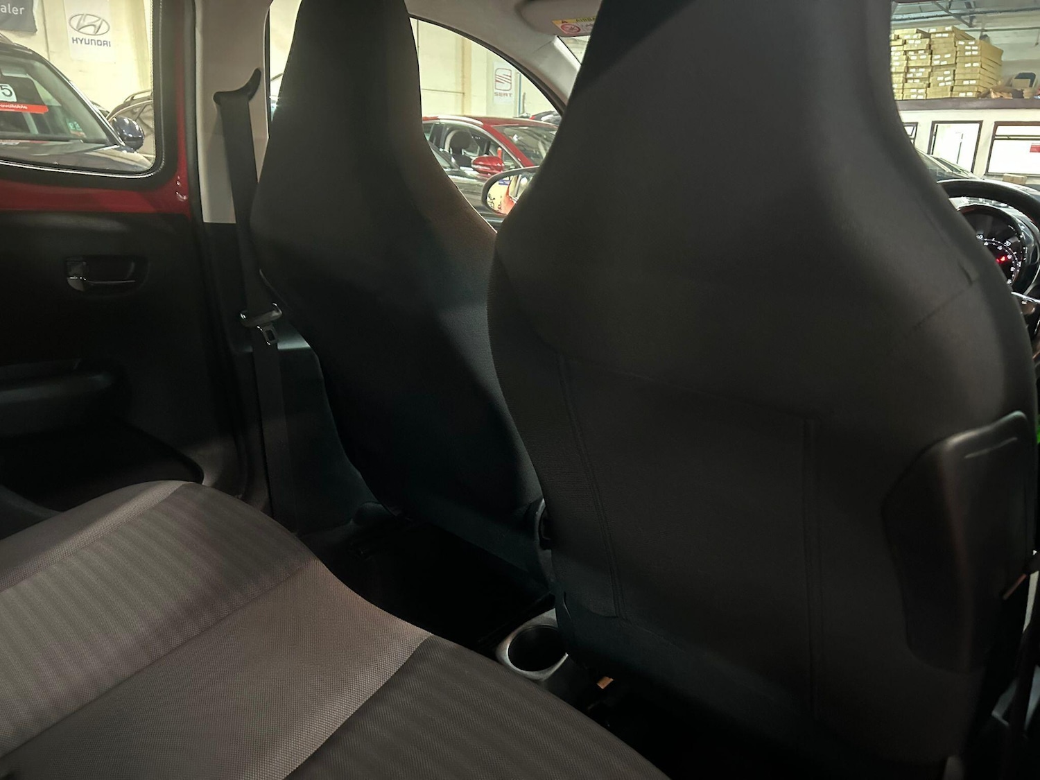 Used Toyota AYGO 2018 for sale - 76752768: Photo 21