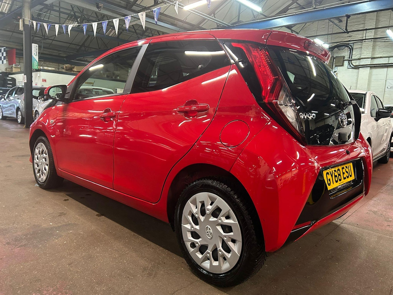 Used Toyota AYGO 2018 for sale - 76752768: Photo 4
