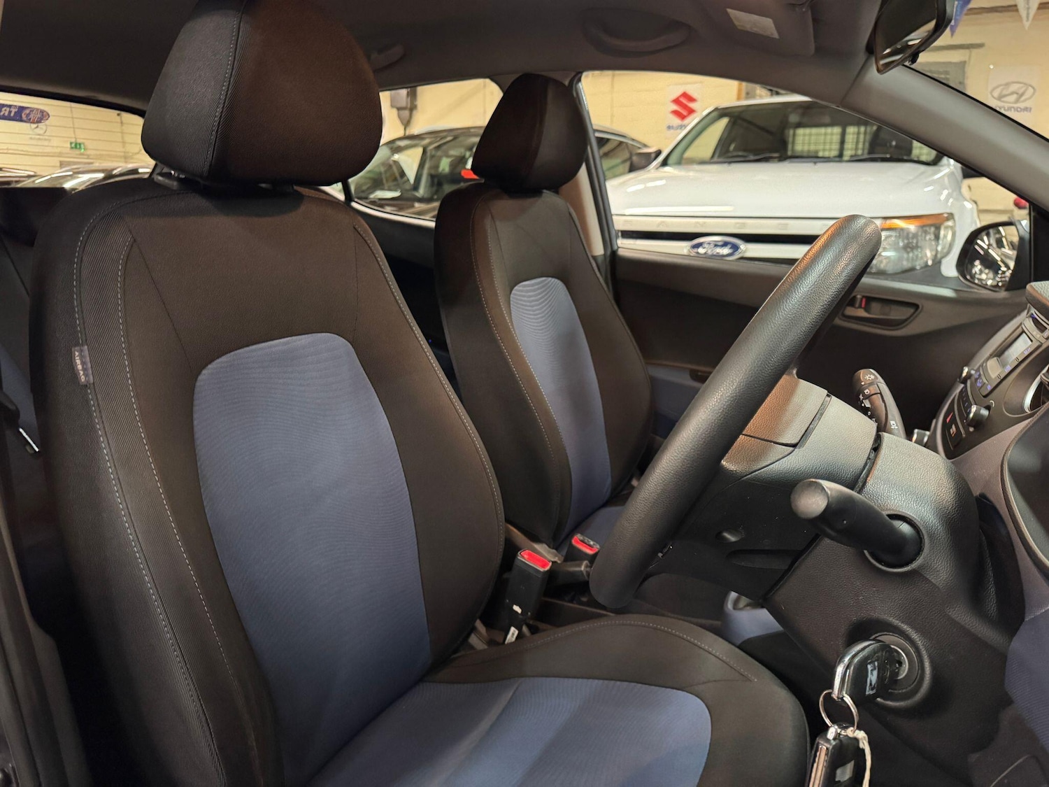 Used Hyundai i10 2014 for sale - 77191835: Photo 12