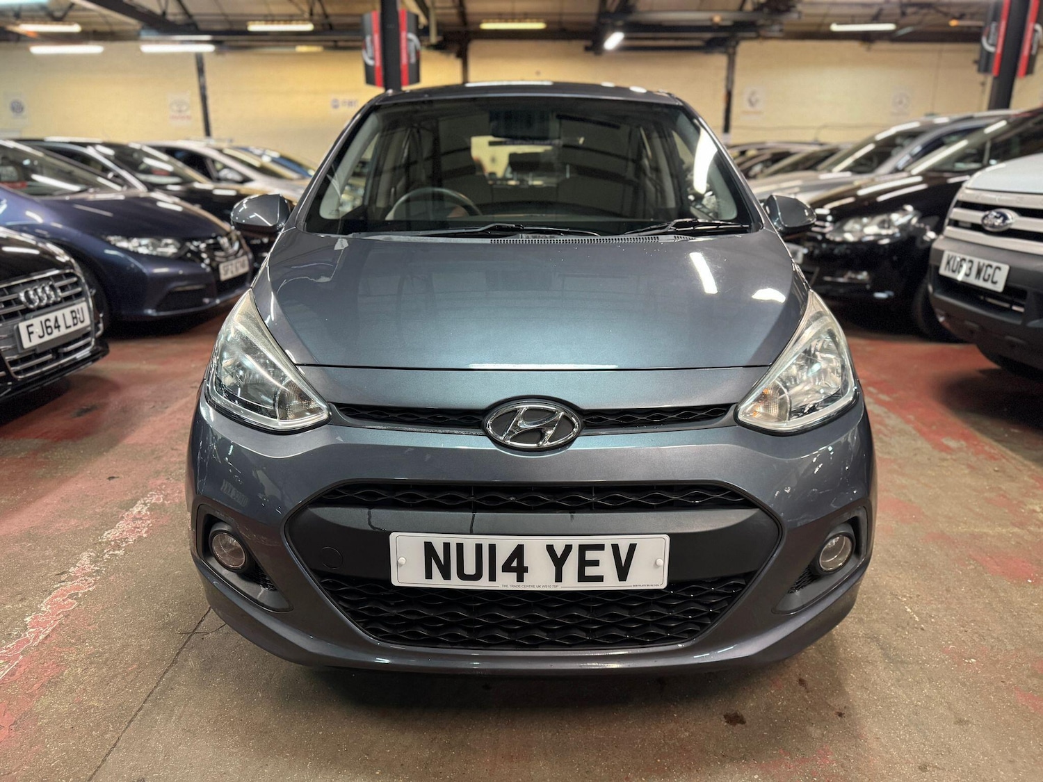 Used Hyundai i10 2014 for sale - 77191835: Photo 2