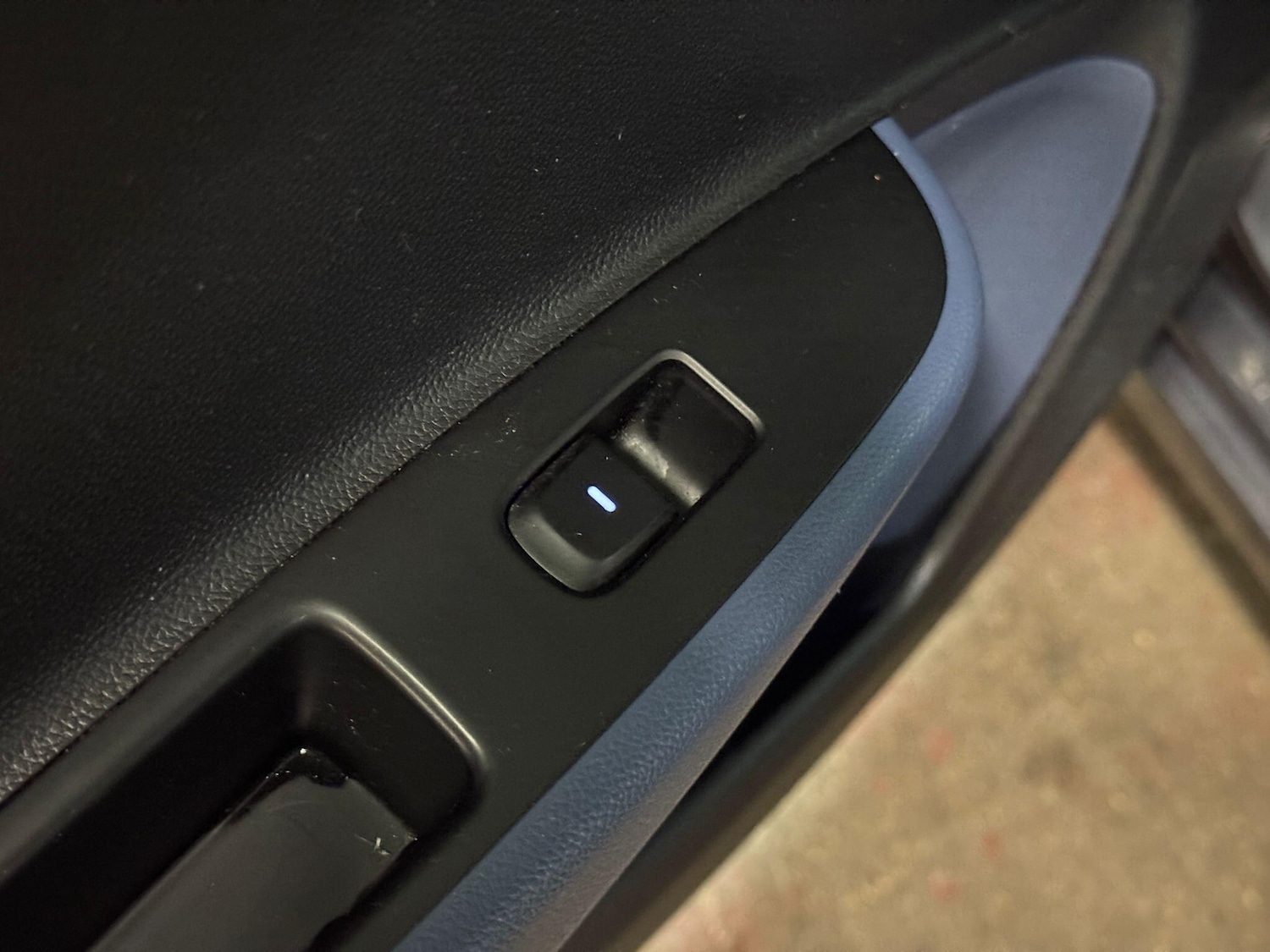 Used Hyundai i10 2014 for sale - 77191835: Photo 22