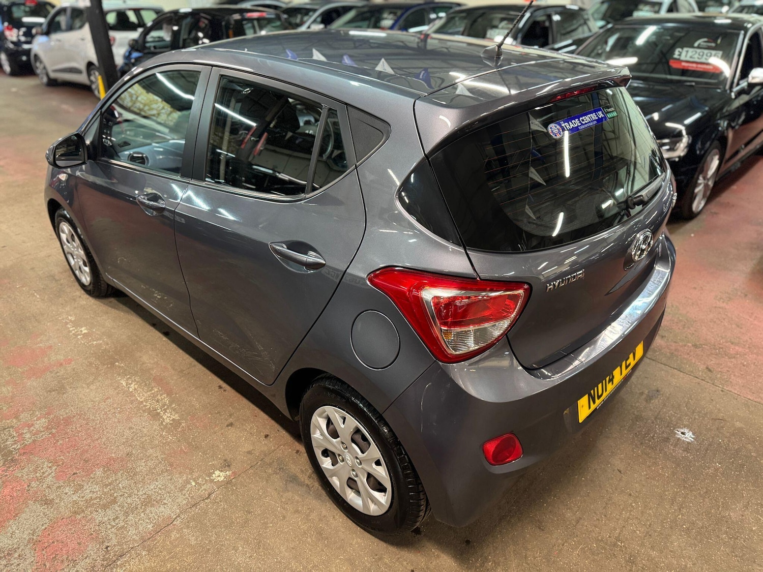 Used Hyundai i10 2014 for sale - 77191835: Photo 8