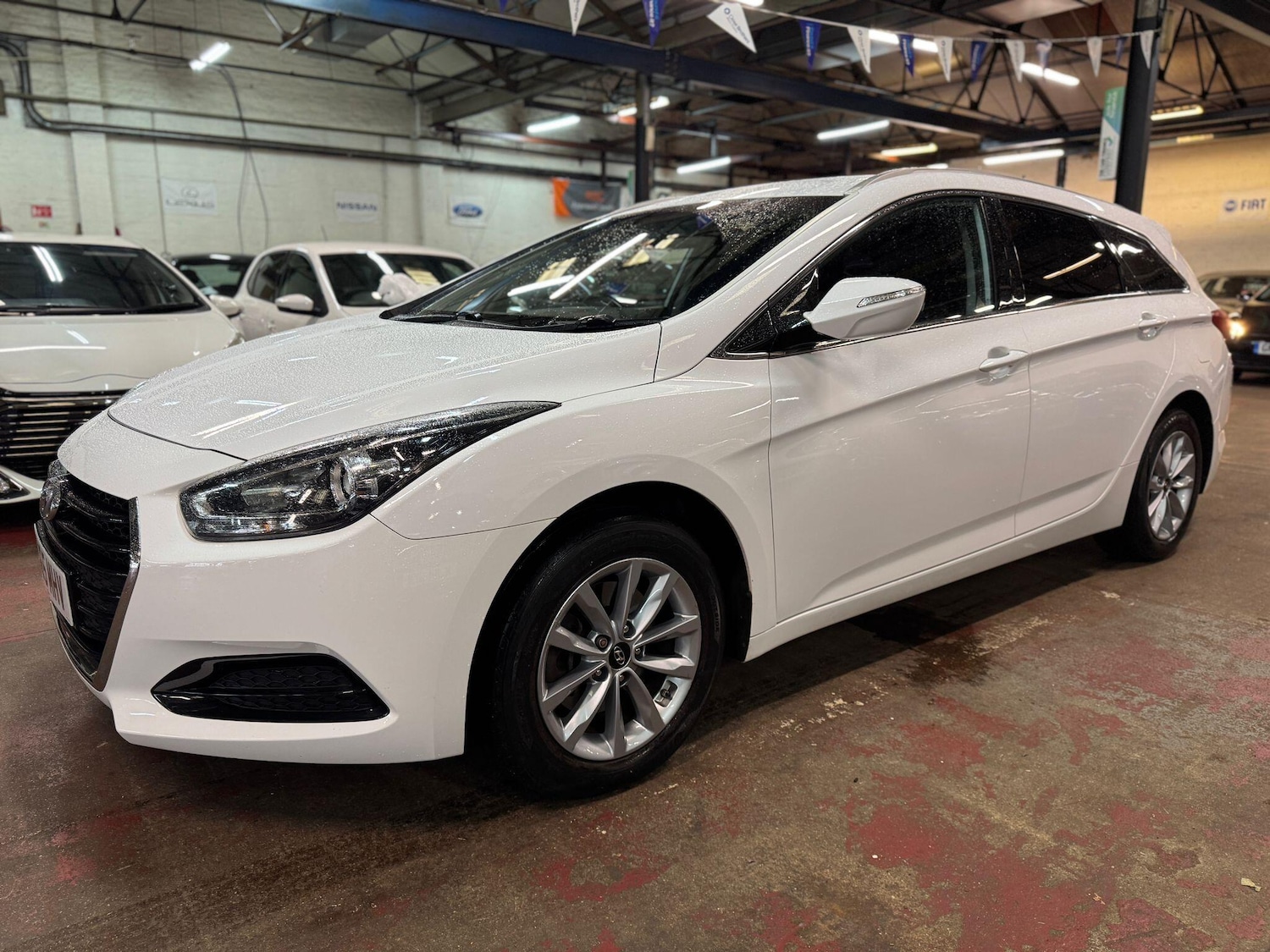 Used Hyundai i40 2015 for sale - 76498785: Photo 3