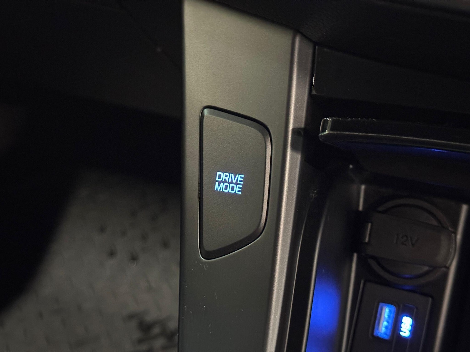 Used Hyundai i40 2015 for sale - 76498785: Photo 37