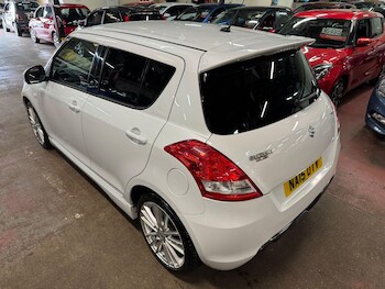 Used Suzuki Swift 2015 for sale - 78276602: Photo