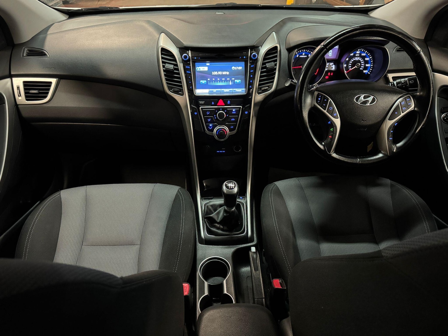 Used Hyundai i30 2016 for sale - 77040053: Photo 25