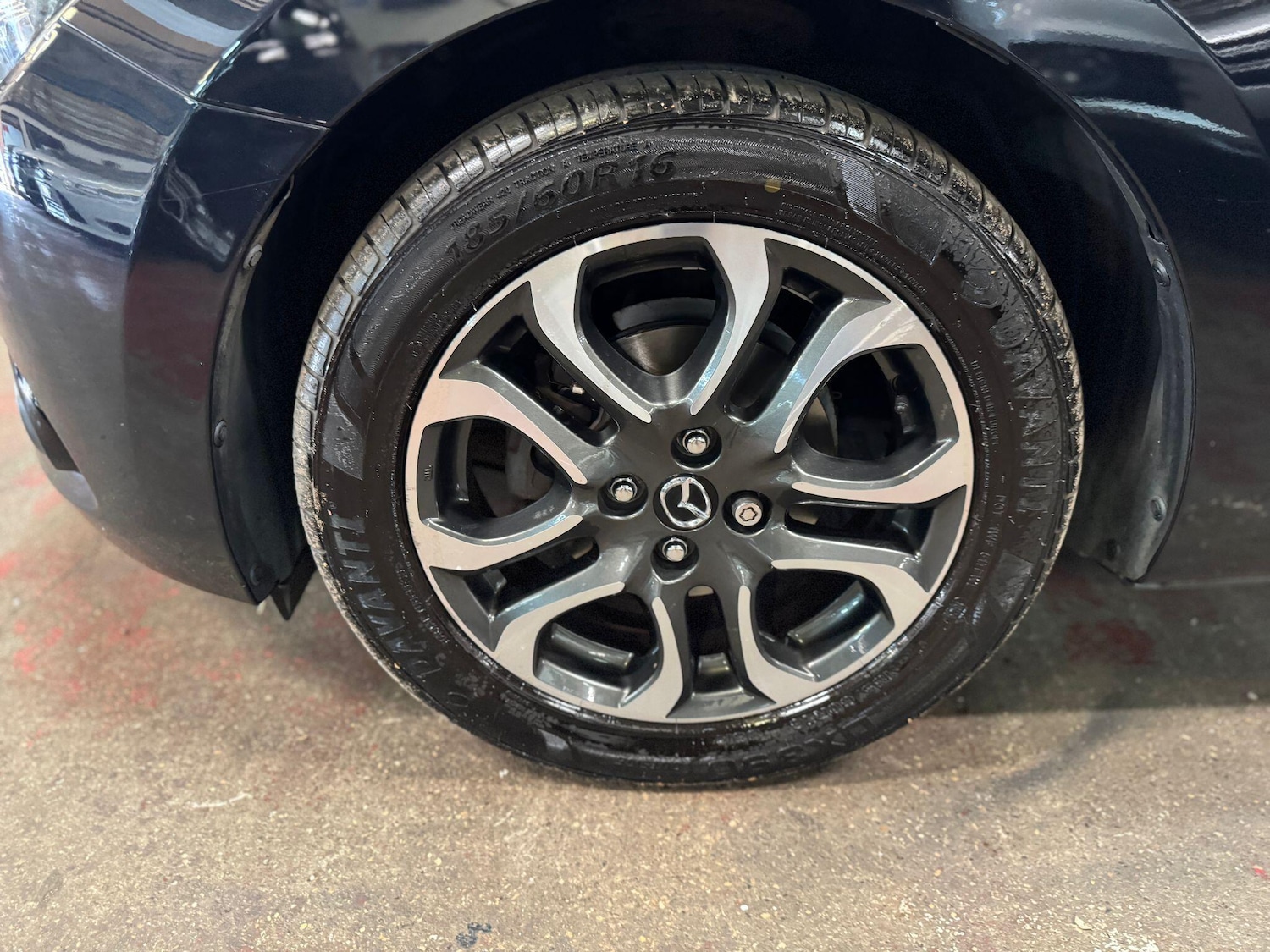 Used Mazda Mazda2 2015 for sale - 76043040: Photo 11