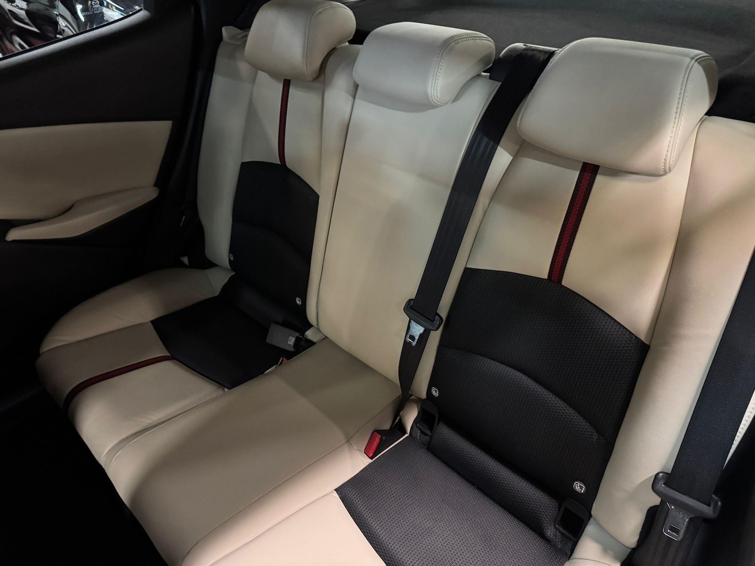 Used Mazda Mazda2 2015 for sale - 76043040: Photo 22