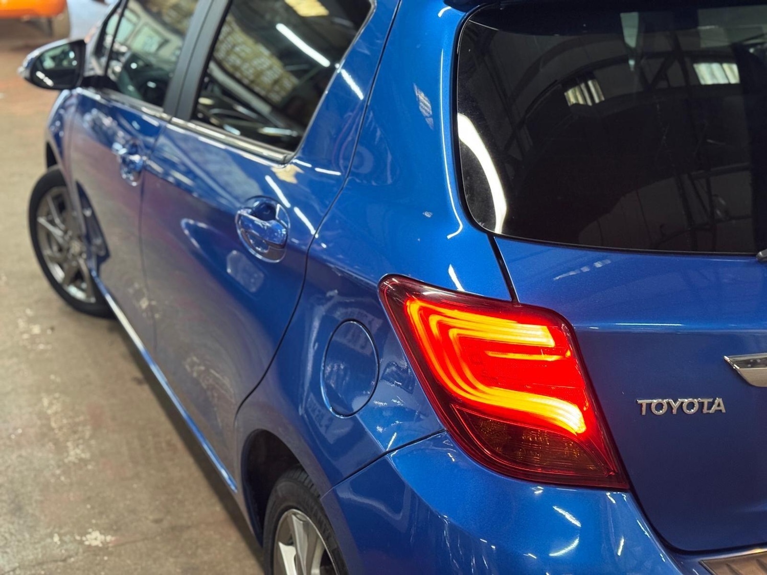 Used Toyota Yaris 2015 for sale - 77769775: Photo 13