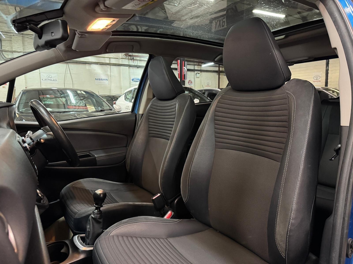 Used Toyota Yaris 2015 for sale - 77769775: Photo 19