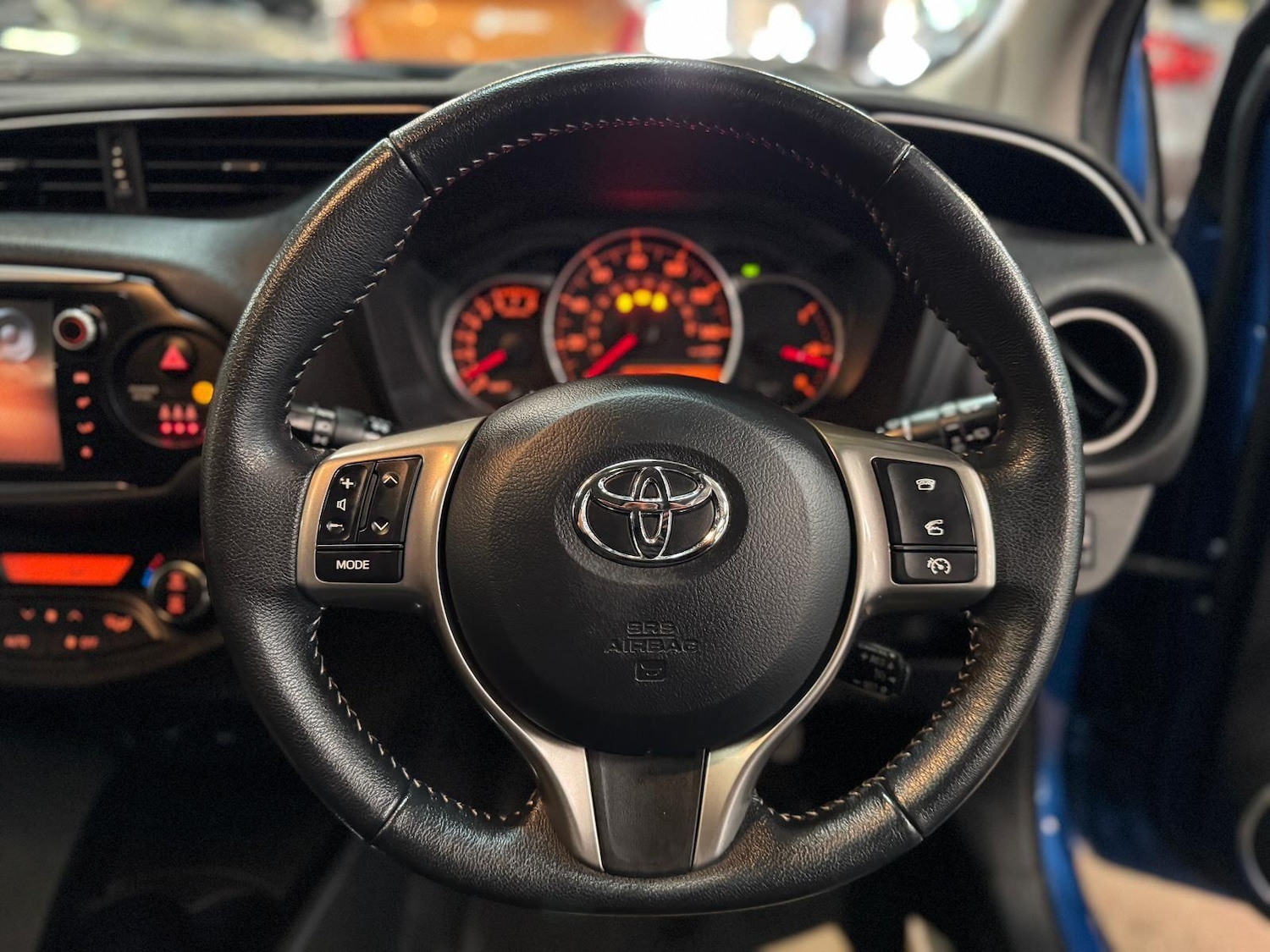 Used Toyota Yaris 2015 for sale - 77769775: Photo 31