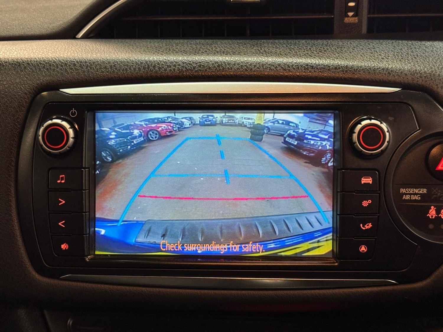 Used Toyota Yaris 2015 for sale - 77769775: Photo 34