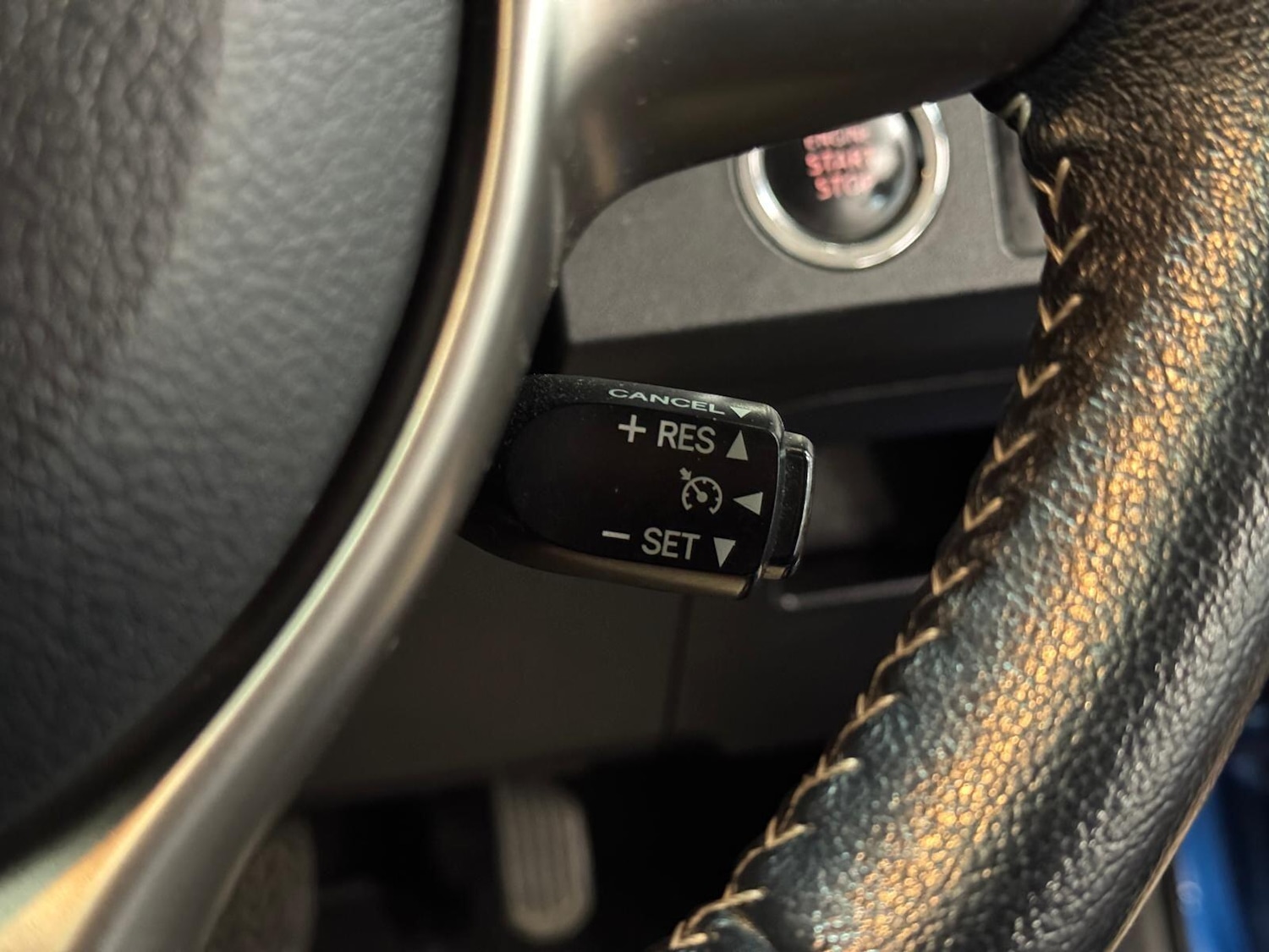 Used Toyota Yaris 2015 for sale - 77769775: Photo 41