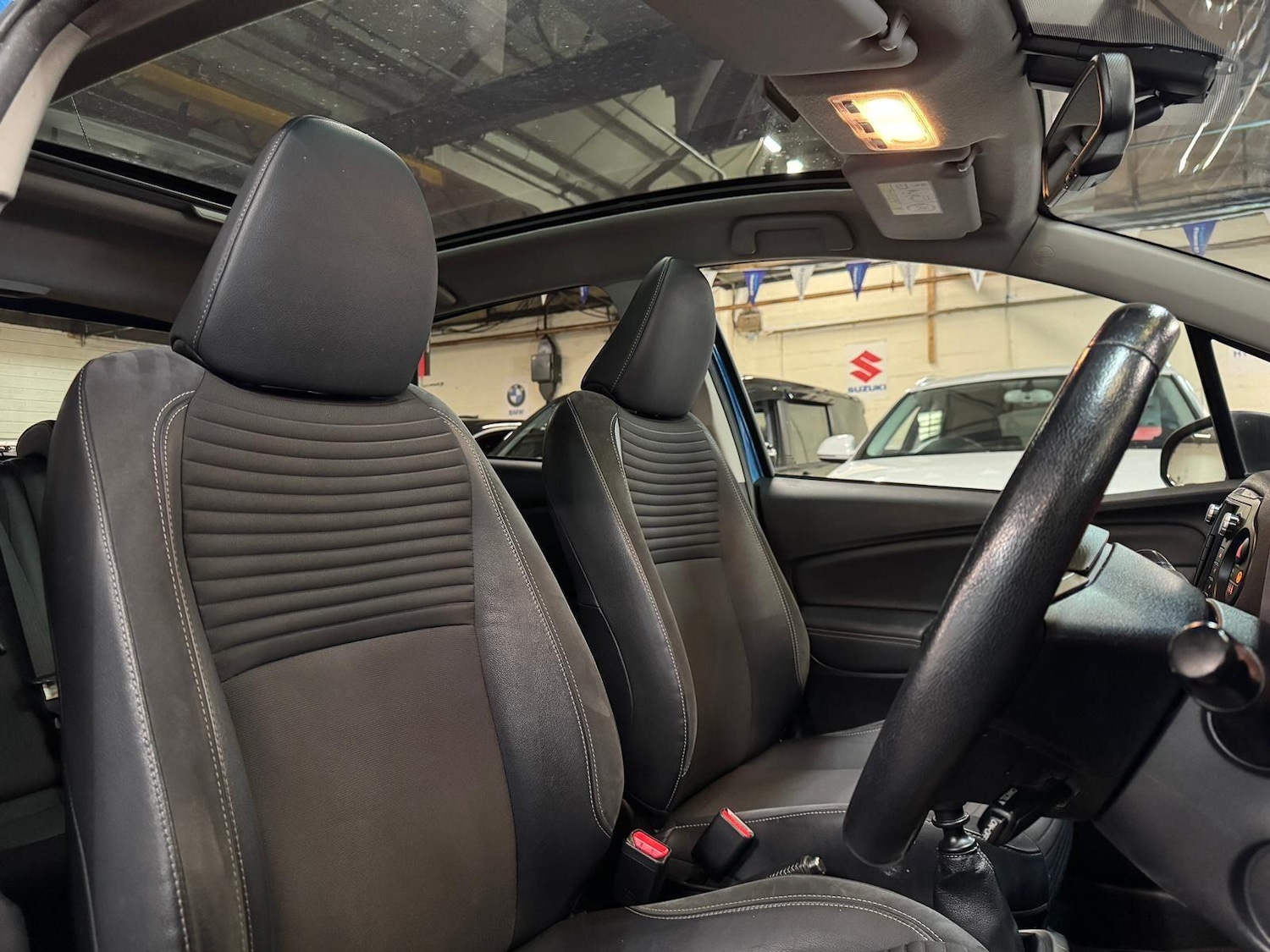 Used Toyota Yaris 2015 for sale - 77769775: Photo 43