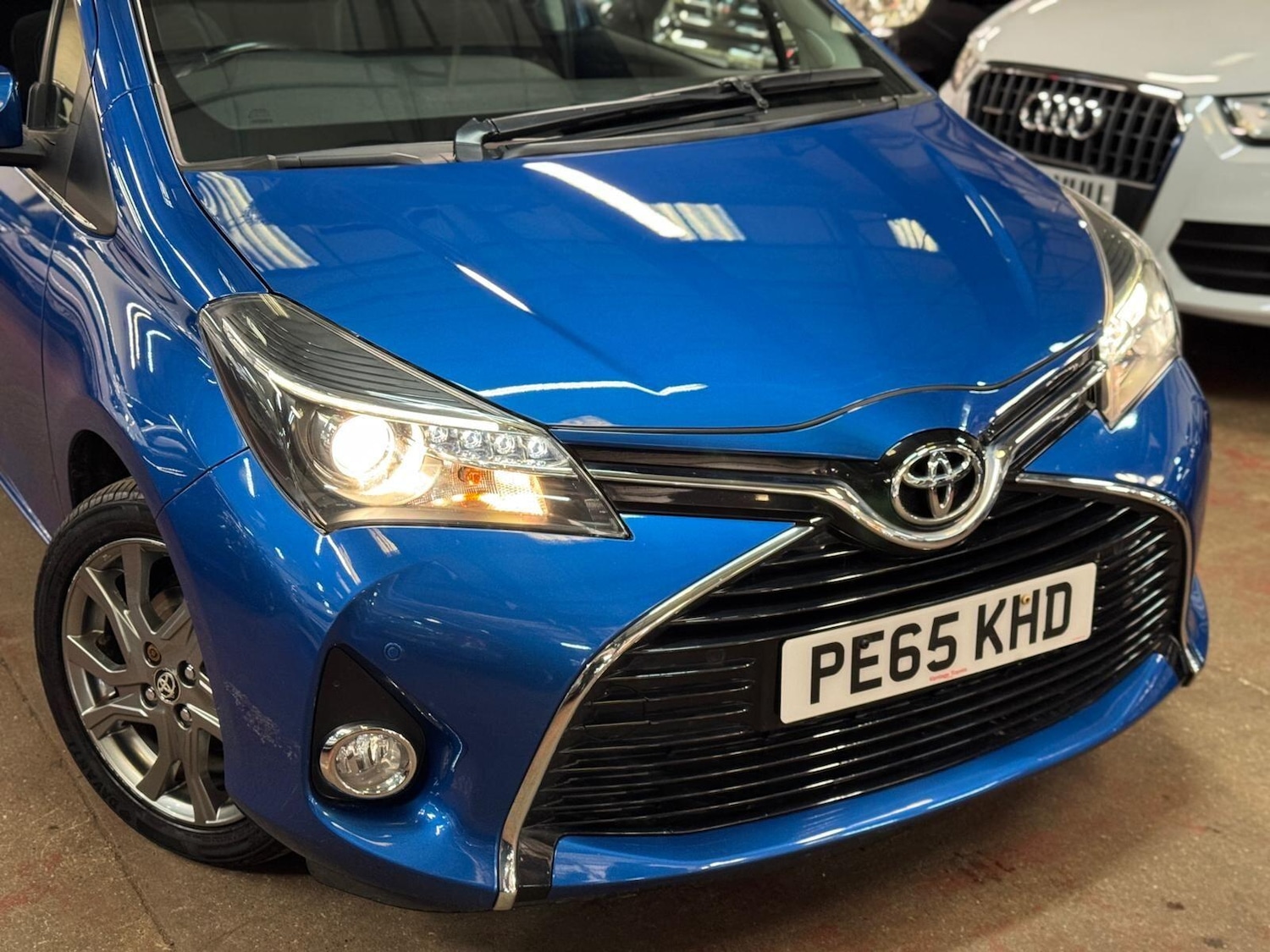 Used Toyota Yaris 2015 for sale - 77769775: Photo 8