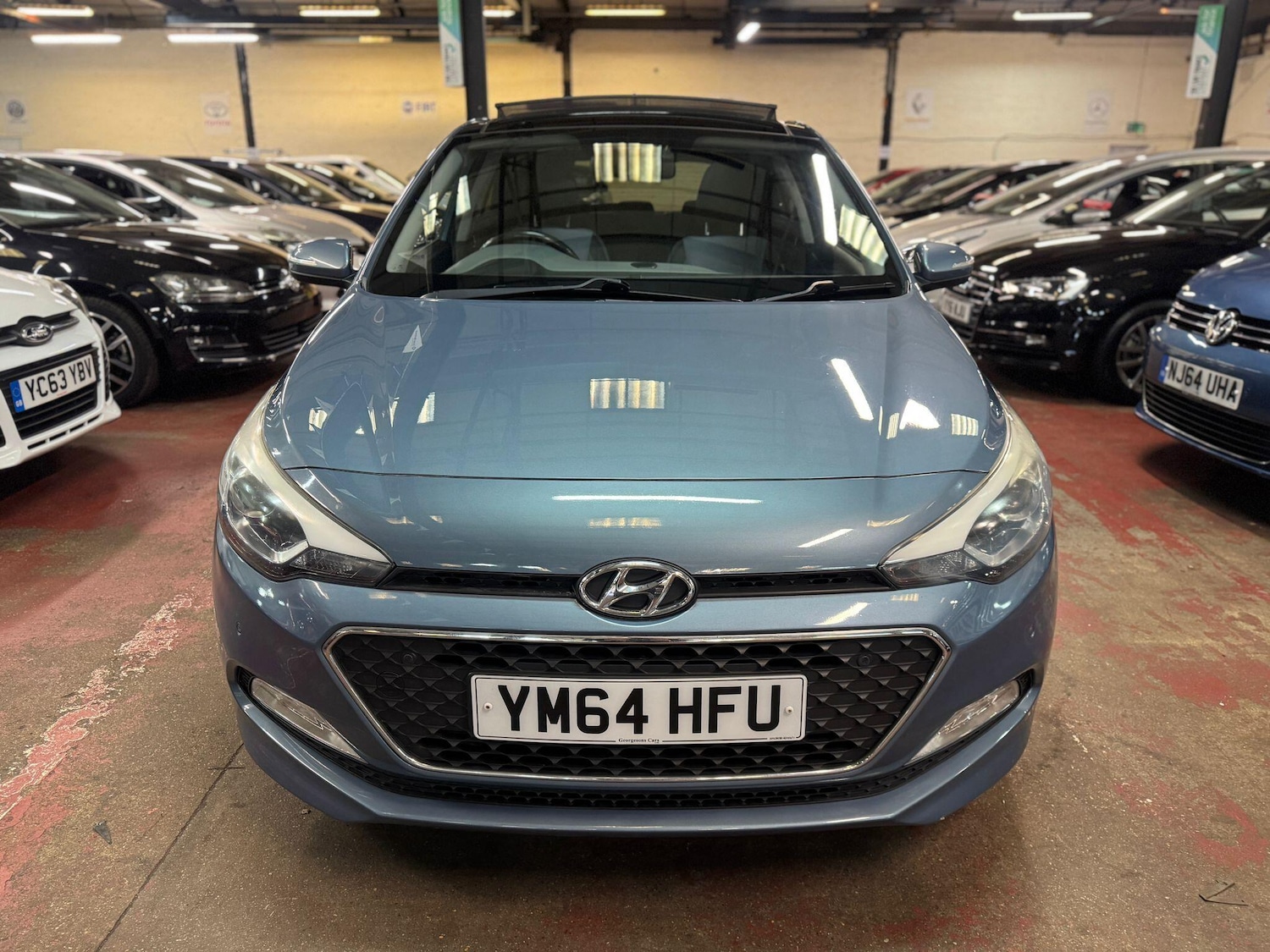 Used Hyundai i20 2015 for sale - 76174599: Photo 2