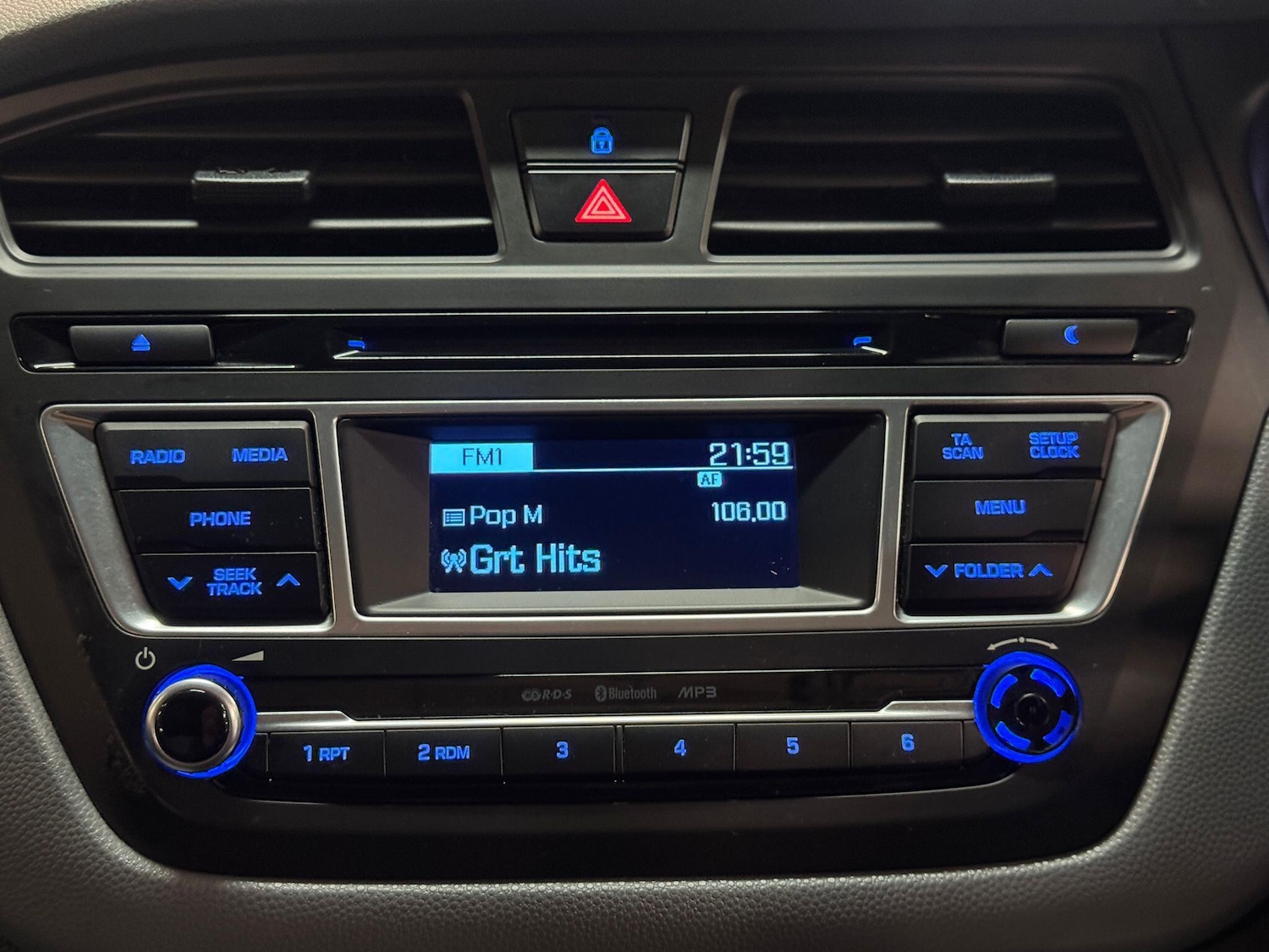 Used Hyundai i20 2015 for sale - 76174599: Photo 34